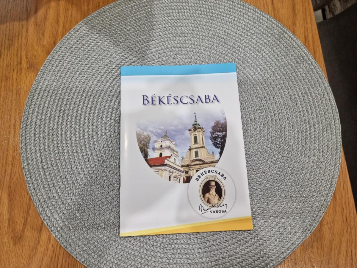 Belvarosi Pihenohaz Bekescsaba Exterior foto